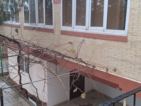 8 otaqlı həyət evi, 300 m², Fatmayı: 250 000 ₼ 3