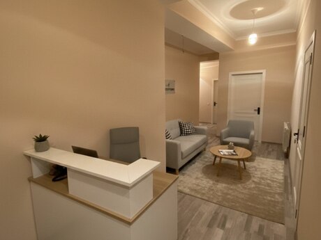 3 otaqlı ofis - 28 May m. - 130 m²