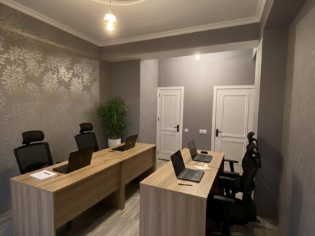 3 otaqlı ofis - 28 May m. - 130 m²