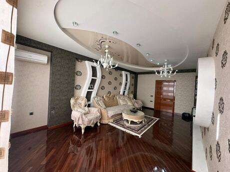 Объявление №5827073 - Баку, м. Нефтчиляр, 3-комн., 140 м², 12/18 этаж