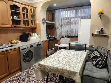 Объявление №5827168 - Баку, м. Азадлыг проспекти, 4-комн., 110 м², 2/5 этаж