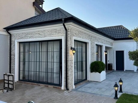 5 otaqlı həyət evi/bağ evi - Mərdəkan q. - 350 m²