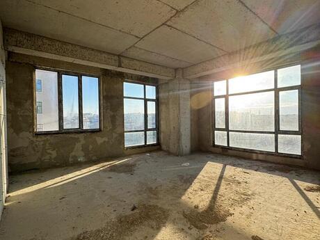 4 otaqlı yeni tikili - Yasamal r. - 156 m²