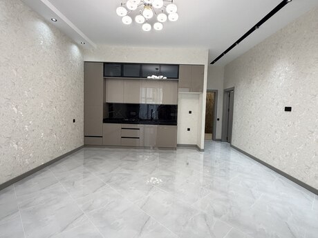4 otaqlı həyət evi/bağ evi - Mərdəkan q. - 140 m²