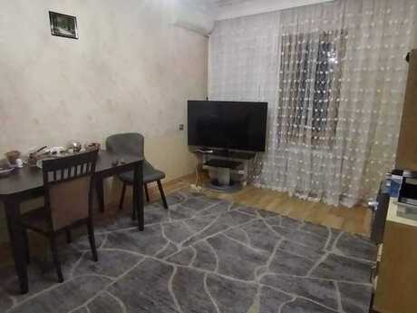 5 otaqlı köhnə tikili - Yeni Günəşli q. - 118 m²