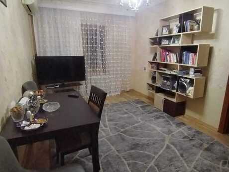 5 otaqlı köhnə tikili - Yeni Günəşli q. - 118 m²
