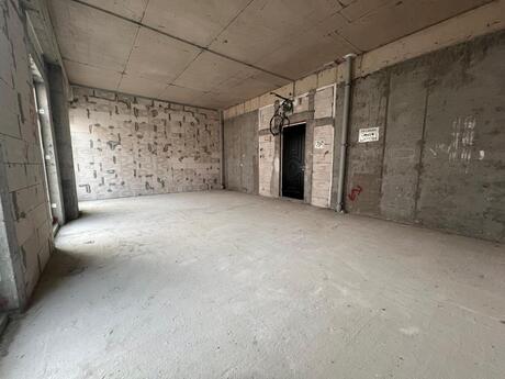 4 otaqlı yeni tikili - Ağ şəhər q. - 145 m²
