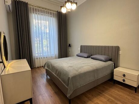 Объявление №5827677 - Баку, м. Сахил, 2-комн., 60 м², 2/3 этаж