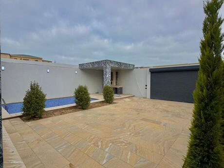 4 otaqlı həyət evi/bağ evi - Şüvəlan q. - 170 m²