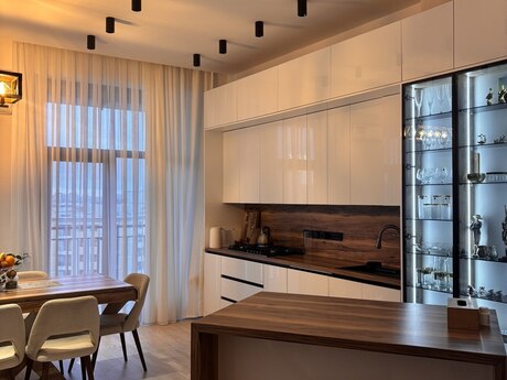 Whitestone Towers kompleksində 4 otaqlı yeni tikili mənzil satılır, 145 m², 627 000 AZN, şəkil 3 / 12