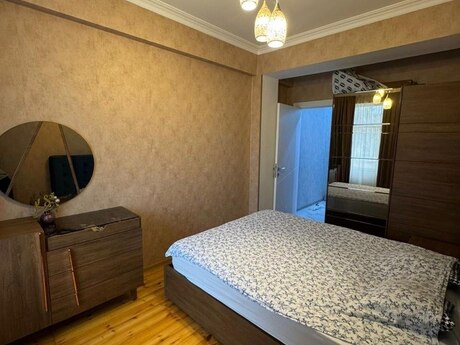 2-комн. новостройка - м. Нефтчиляр - 63 м²
