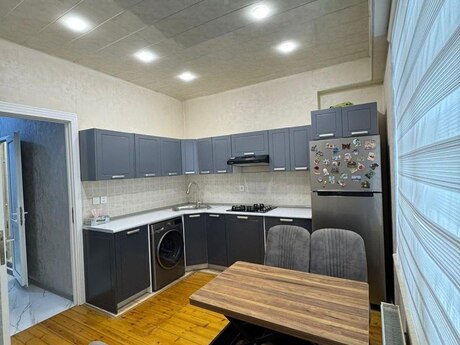 2-комн. новостройка - м. Нефтчиляр - 63 м²