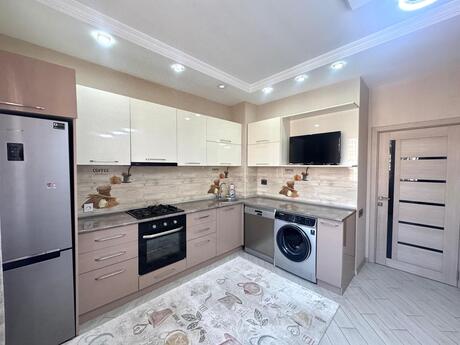 3-комнатная квартира, 83 м², Həzi Aslanov: 218 000 ₼ 3
