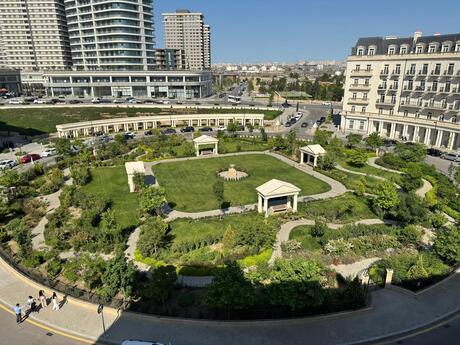7 otaqlı yeni tikili - Ağ şəhər q. - 231 m²