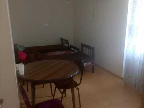Elan №5828651 - Bakı, İnşaatçılar m., 2 otaqlı, 50 m², 3/5 mərtəbə