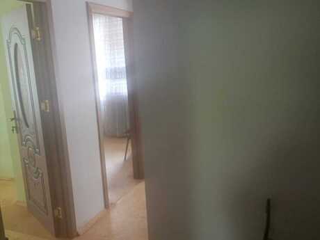 2 otaqlı köhnə tikili - İnşaatçılar m. - 50 m²