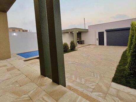 4 otaqlı həyət evi/bağ evi - Şüvəlan q. - 170 m²
