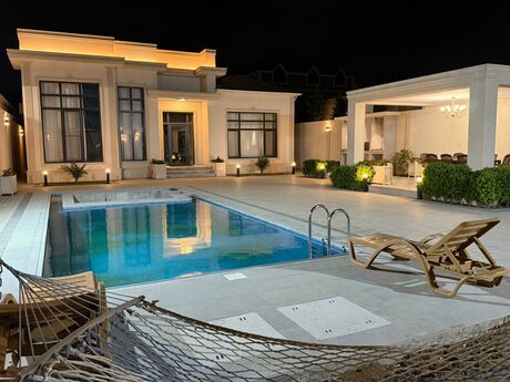 4 otaqlı həyət evi/bağ evi - Mərdəkan q. - 220 m²