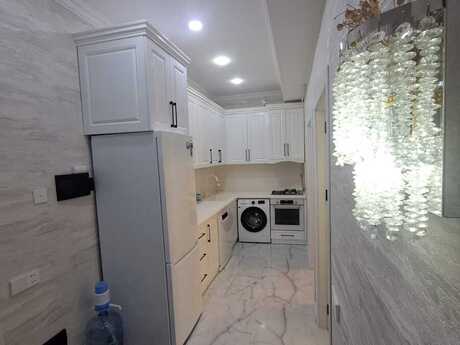 3 otaqlı yeni tikili - Xətai r. - 70 m²