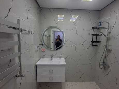 3 otaqlı yeni tikili - Xətai r. - 70 m²