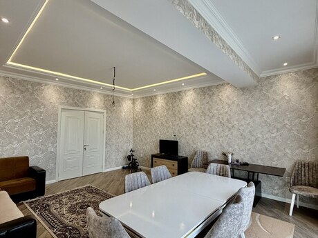 3-комнатная квартира, 136 м², Koroğlu: 420 000 ₼ 3