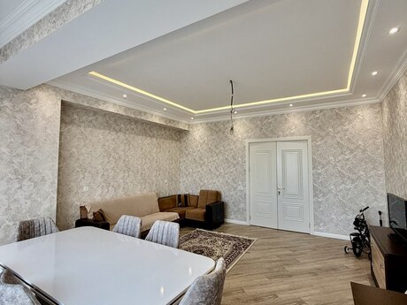 3-комнатная квартира, 136 м², Koroğlu: 420 000 ₼ 2
