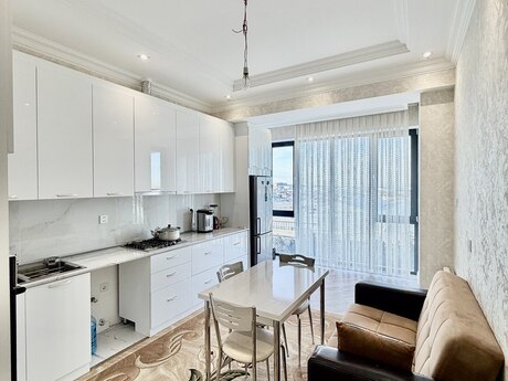 3-комнатная квартира, 136 м², Koroğlu: 420 000 ₼ 4