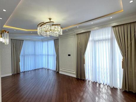 3 otaqlı mənzil, 130 m², Triumph Palace: 490 000 ₼ 3