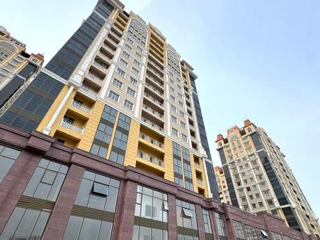 3 otaqlı mənzil, 130 m², Triumph Palace: 490 000 ₼ 2
