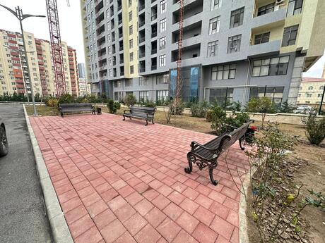 4 otaqlı yeni tikili - Şah İsmayıl Xətai m. - 172 m²