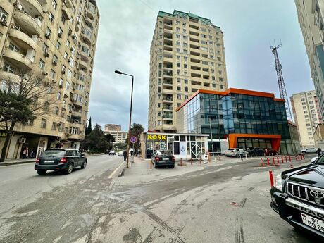 Obyekt - Azadlıq Prospekti m. - 600 m²