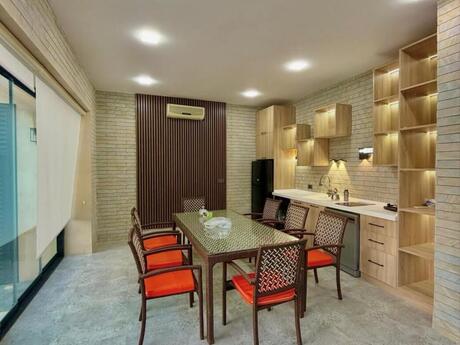 4-комн. дом/дача - пос. Мардакан - 180 м²
