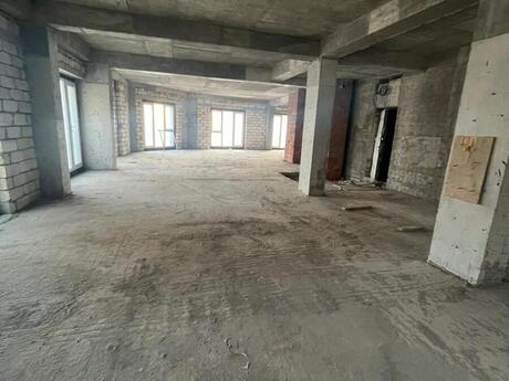 7 otaqlı yeni tikili - Ağ şəhər q. - 334.4 m²