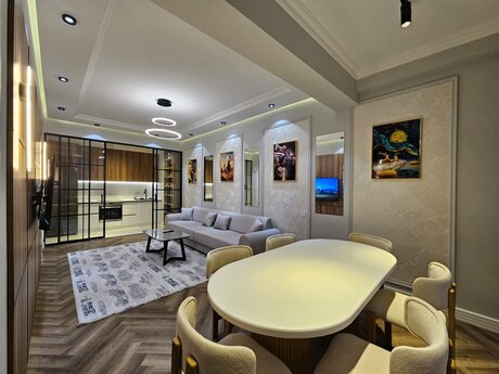 2 otaqlı yeni tikili - Şah İsmayıl Xətai m. - 67 m²