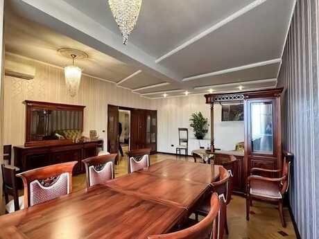 4 otaqlı mənzil, 165 m², Elmlər Akademiyası: 500 000 ₼ 2