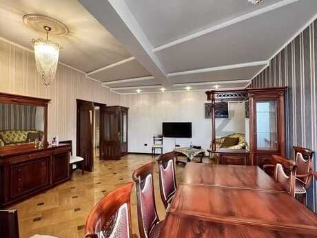 4 otaq · 165 m² · 14/16 mərtəbə, Elmlər Akademiyası