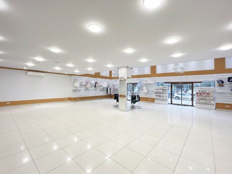 Obyekt - Elmlər Akademiyası m. - 390 m²
