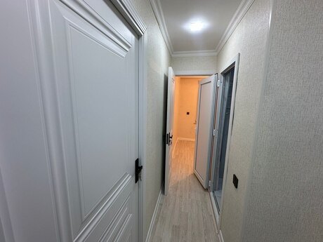İnşaatçılarda 2 otaqlı köhnə tikili mənzil satılır, 55 m², 154 800 AZN, şəkil 4 / 10
