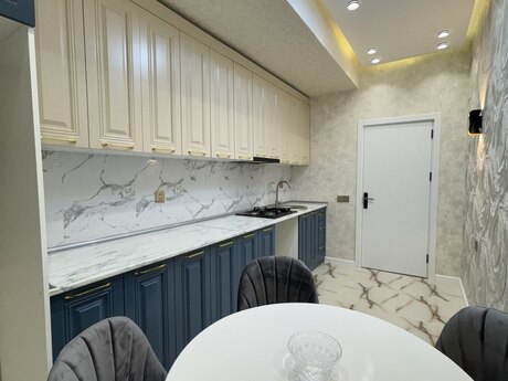2-комнатная квартира, 85 м², Həzi Aslanov: 218 000 ₼ 5