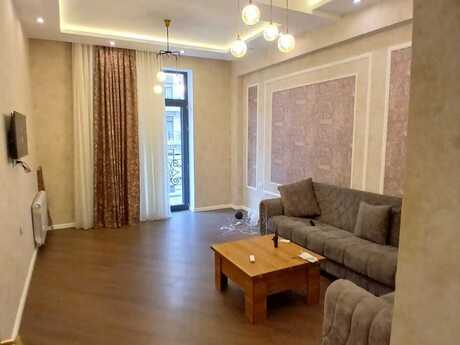 2 otaqlı yeni tikili - Ağ şəhər q. - 90 m²