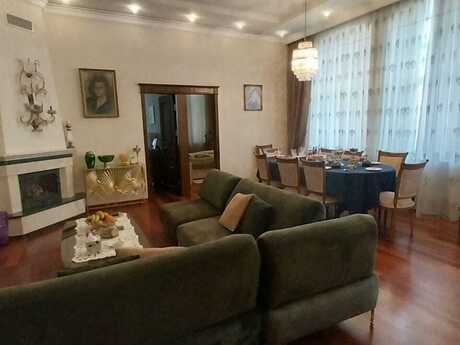 5-комн. вторичка - м. Ичеришехер - 150 м²