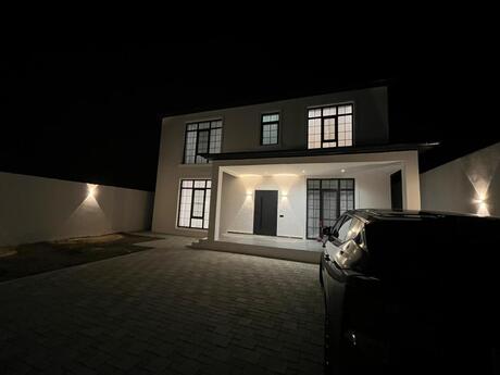 7 otaqlı həyət evi/bağ evi - Badamdar q. - 260 m²
