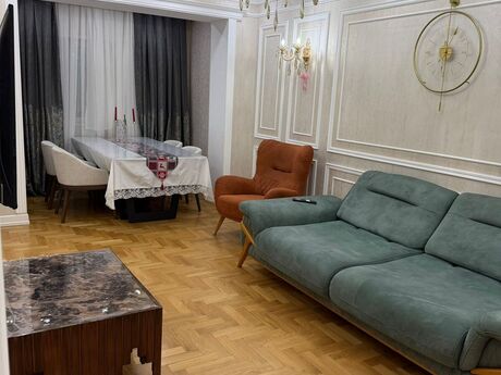 Elan №5833058 - Bakı, Gənclik m., 3 otaqlı, 100 m², 7/9 mərtəbə