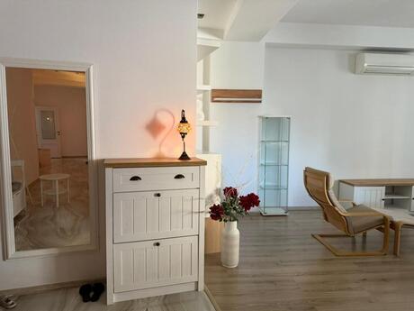4 otaqlı yeni tikili - Ağ şəhər q. - 205 m²