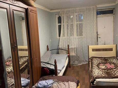 3 otaqlı köhnə tikili - 7-ci mikrorayon q. - 70 m²