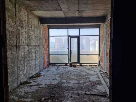 4 otaqlı yeni tikili - Elmlər Akademiyası m. - 192 m²