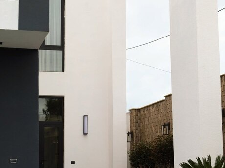 5 otaqlı həyət evi/bağ evi - Mərdəkan q. - 400 m²