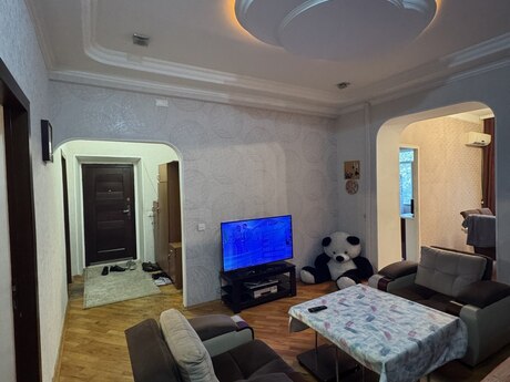 3 otaqlı köhnə tikili - Nərimanov r. - 85 m²
