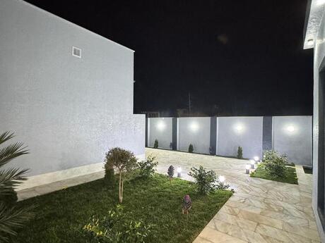 4 otaqlı həyət evi/bağ evi - Şüvəlan q. - 170 m²
