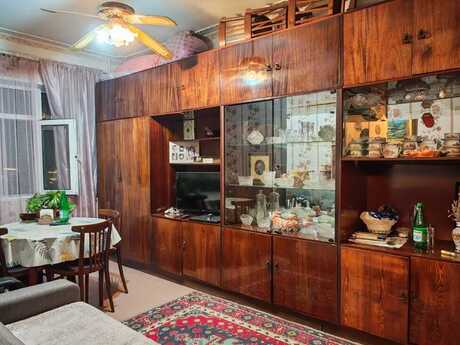 2 otaqlı köhnə tikili - Köhnə Günəşli q. - 60 m²